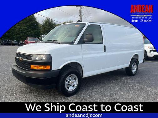 Summit White 2025 Chevrolet Express 2500 Work Van