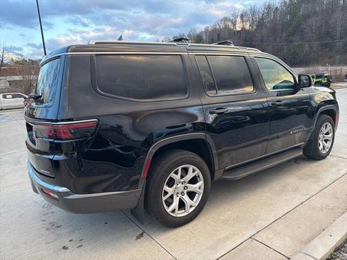 2022 Jeep Wagoneer Series II 4x4