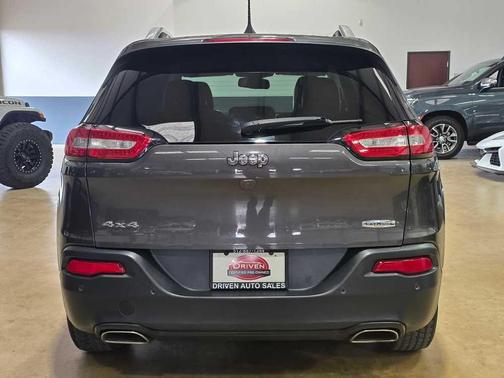 2018 Jeep Cherokee Latitude Plus