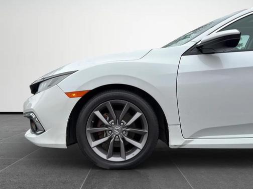 Platinum White Pearl 2020 Honda Civic EX
