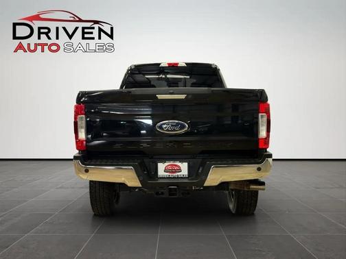 Shadow Black 2018 Ford F-350 Lariat