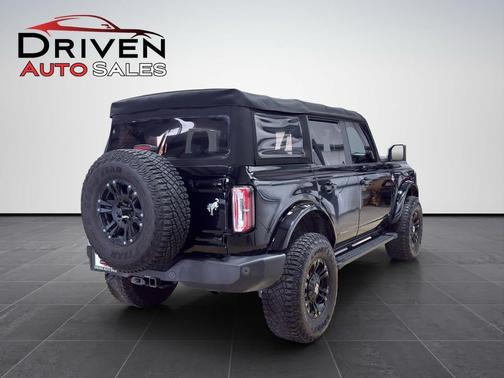 2022 Ford Bronco Outer Banks