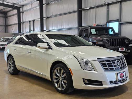 2013 Cadillac XTS Base