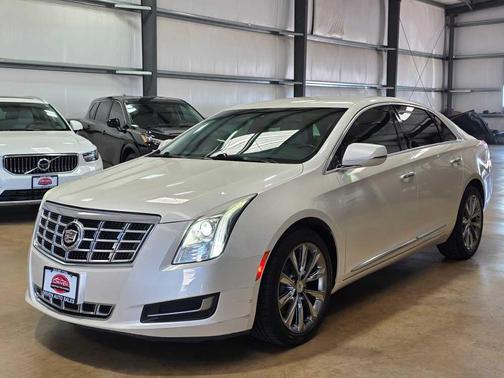 2013 Cadillac XTS Base