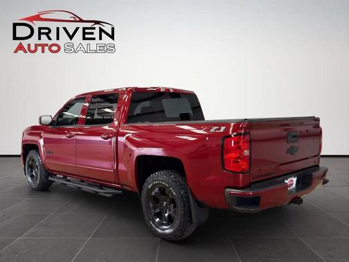 Cajun Red Tintcoat 2018 Chevrolet Silverado 1500 2LT
