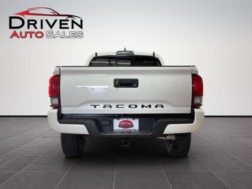 2019 Toyota Tacoma SR