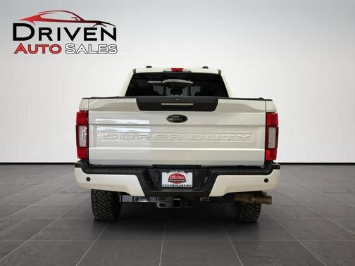 Star White Metallic Tri-Coat 2022 Ford F-250 Lariat
