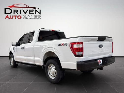 Oxford White 2022 Ford F-150 XL