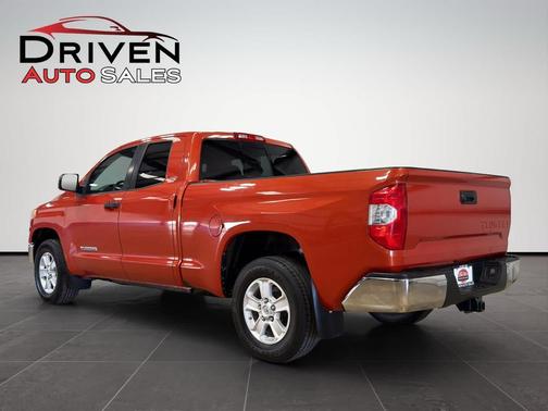 2017 Toyota Tundra SR5