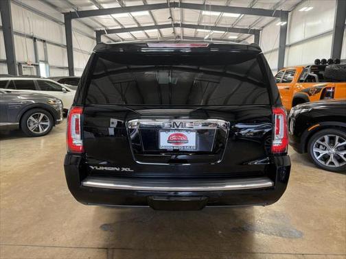 2020 GMC Yukon XL Denali