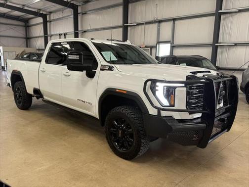 2024 GMC Sierra 2500 AT4