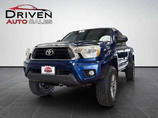 Blue Ribbon Metallic 2015 Toyota Tacoma Base Truck