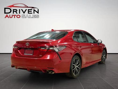 Supersonic Red 2021 Toyota Camry SE