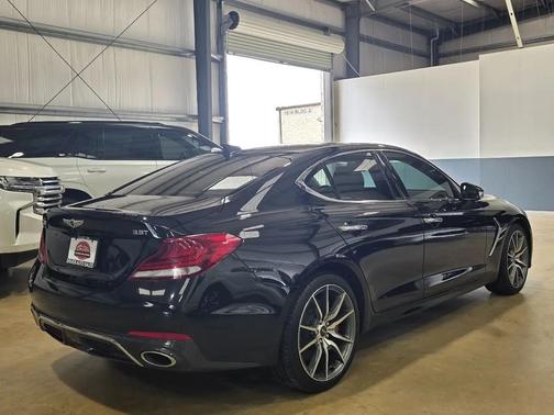 Vik Black 2021 Genesis G70 3.3T RWD