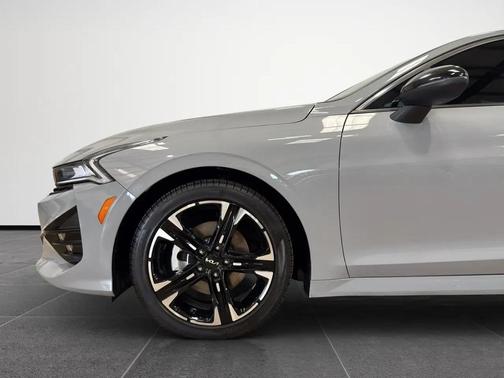Wolf Gray 2022 Kia K5 GT-Line