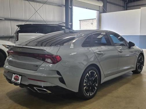 Wolf Gray 2022 Kia K5 GT-Line