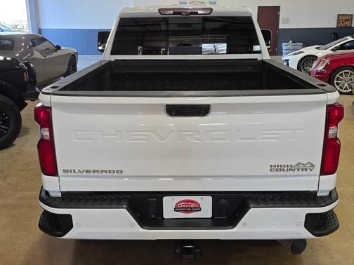 2021 Chevrolet Silverado 2500 High Country