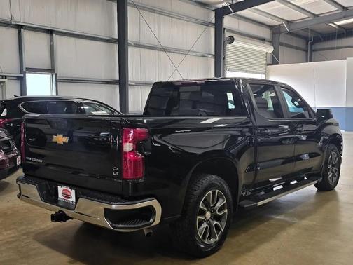Black 2021 Chevrolet Silverado 1500 LT
