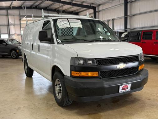 2021 Chevrolet Express 2500 RWD 2500 Regular Wheelbase WT
