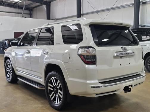 Blizzard Pearl 2020 Toyota 4Runner Limited