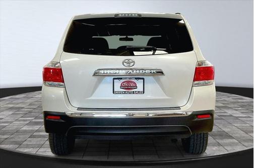 2013 Toyota Highlander SE