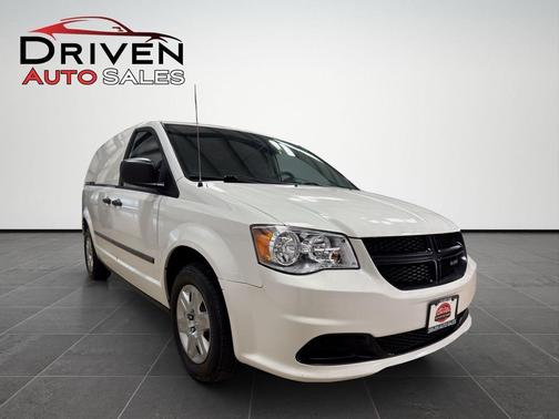 2012 RAM Cargo C/V