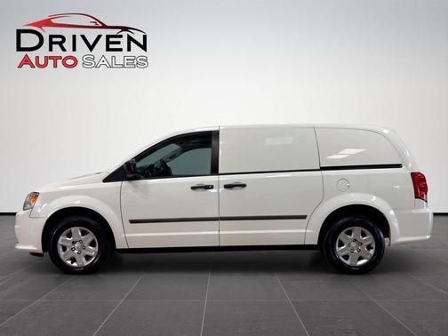 2012 RAM Cargo C/V
