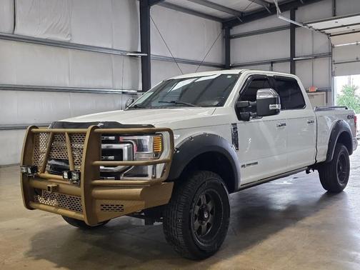 Star White Metallic Tri-Coat 2021 Ford F-250 Platinum Truck