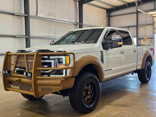 Star White Metallic Tri-Coat 2021 Ford F-250 Platinum Truck