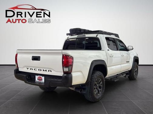 2022 Toyota Tacoma SR5