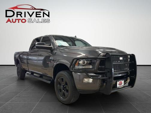 2018 RAM 2500 Laramie Crew Cab 4x4 8' Box