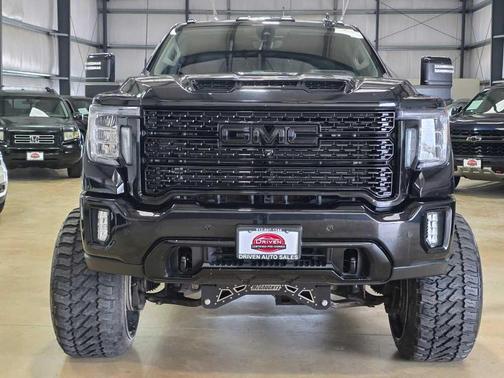 2023 GMC Sierra 2500 Denali