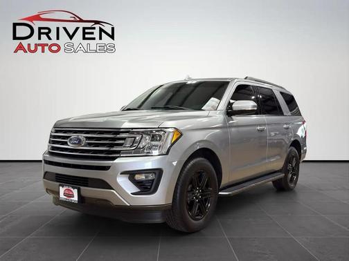 Iconic Silver Metallic 2020 Ford Expedition XLT
