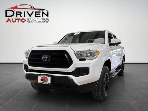 White 2022 Toyota Tacoma SR