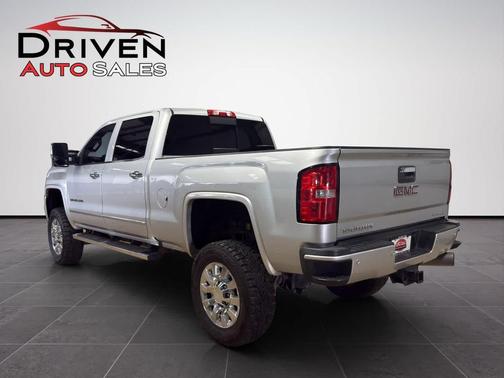 2018 GMC Sierra 2500 Denali