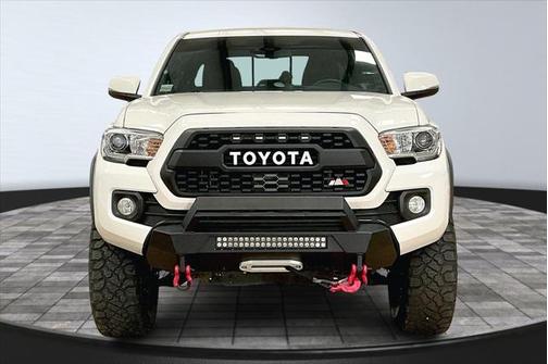 2022 Toyota Tacoma TRD Off Road