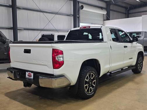 2018 Toyota Tundra SR5