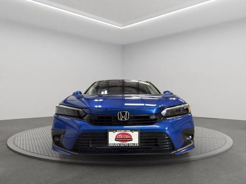 2022 Honda Civic Touring