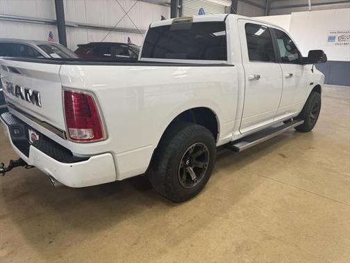 2017 RAM 1500 Limited Crew Cab 4x4 5'7' Box