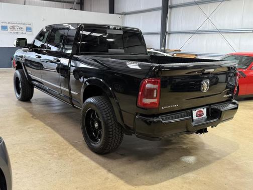2020 RAM 2500 Limited Mega Cab 4X4 6'4' Box