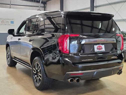 2022 GMC Yukon 4WD AT4