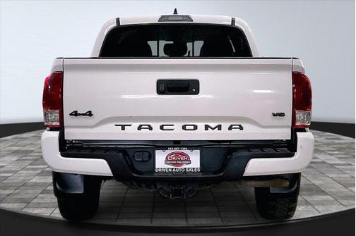 2022 Toyota Tacoma SR5