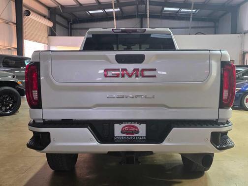 2022 GMC Sierra 2500 Denali