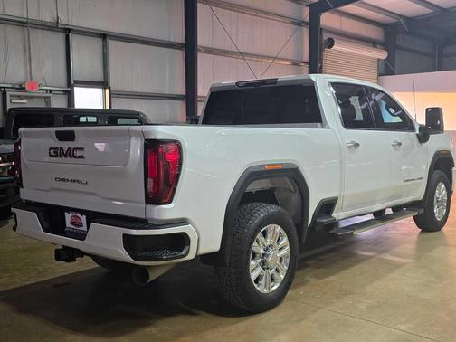 2022 GMC Sierra 2500 Denali