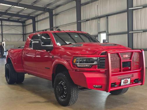 2023 RAM 3500 Laramie Mega Cab 4x4 6'4' Box