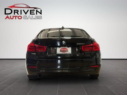 2018 BMW 320 i