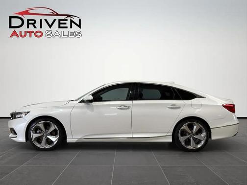 Platinum White Pearl 2020 Honda Accord Touring 2.0T Sedan