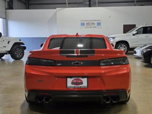 Crush 2018 Chevrolet Camaro 2SS