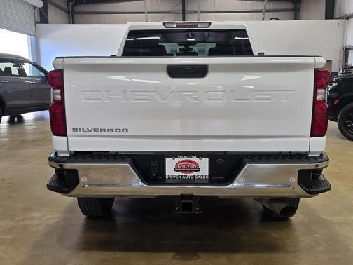 Summit White 2022 Chevrolet Silverado 2500 WT