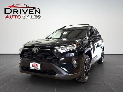 Midnight Black Metallic 2019 Toyota RAV4 XLE